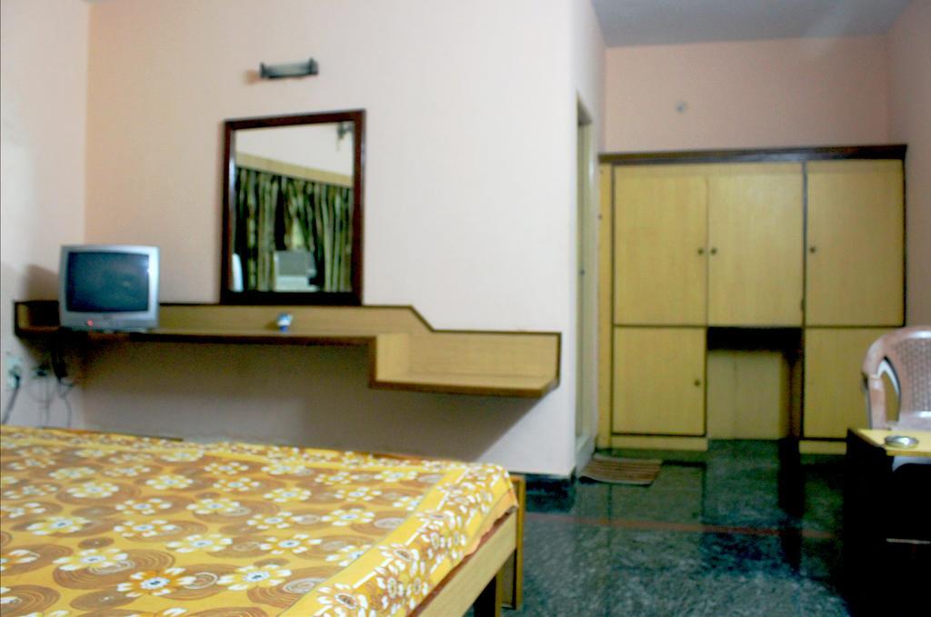 Vinodhara Guest House Mahabalipuram Exterior foto